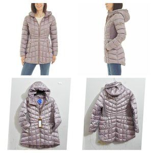 Women Bernardo Ladies Packable Quilted Jacket in purple color size XXL